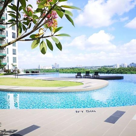 Yolo Budget Condo Premium Facilities One Johor Bahru Zewnętrze zdjęcie